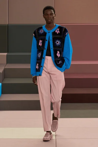 Look 55
